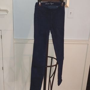 Size 2 Dark Wash AE Jegging
